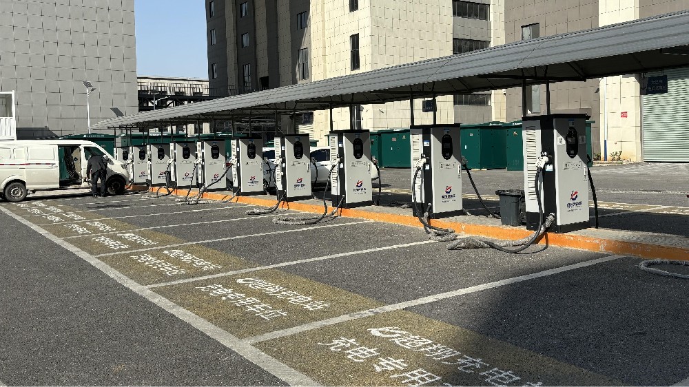 好消息！杭州今年计划新增3000充电桩